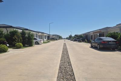 Casa individuala de inchiriat in AeroCity Tunari – 125 mp utili, 330 mp teren - 17