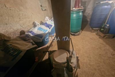 Casa situata in orasul Targu-Carbunesti , Sat Ștefanesti - 19