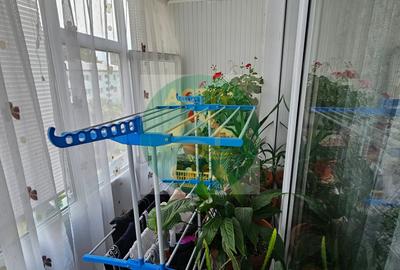 DEVÂNZARE Apartament cu 3camere decomandate - 6