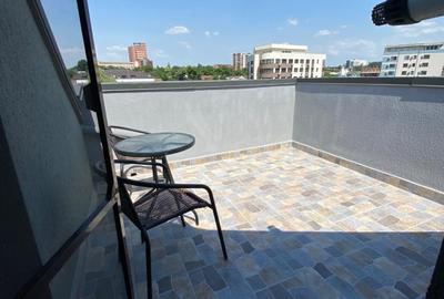 Inchiriez apartament 2 camere linga Palas Mall Iasi.. Disponibil din7 iulie - 2