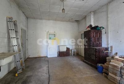 Casa de vanzare - necesita renovari - zona Iris / Pta 1 Mai - 6