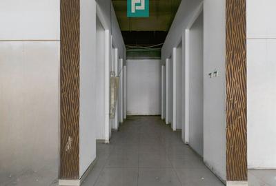 Spațiu comercial 250-800mp Centrul Comercial Agora - 8