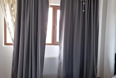 Apartament cu 4 camere decomandat, mobilat în Băneasa