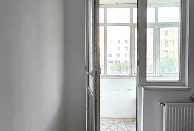 Apartament 2 camere, etaj 1, cu boxa, Maratei, Zona Alimentara 28 - 11