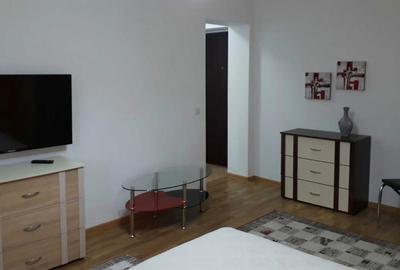 Garsonieră decomandată în Tătărași