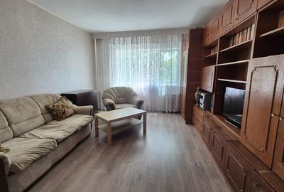 Apartament cu 2 camere decomandat în Siderurgiștilor