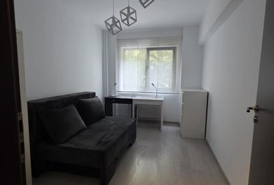 3 camere cu doua locuri de parcare Obregia - 2