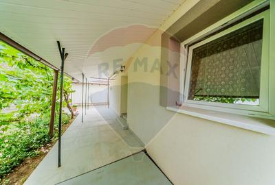 Casă  cu doua camere de închiriat în zona Parneava - 7