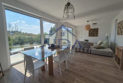 Oportunitate – vila moderna cu 4 apartamente la Comeat - 2