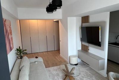 Apartament cu 2 camere decomandat, mobilat în Central