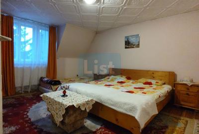 Casa cu mansarda, 7 camere, anexe, Sanmartin - 10