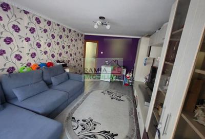 Apartament 3 camere decomandat, 67 mp, 2 locuri de parcare, Boxă - 1