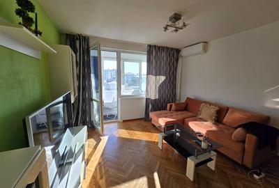 Apartament cu 2 camere semidecomandat, mobilat în Cișmigiu