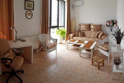 Apartament cu 2 camere decomandat, mobilat în Parcul Carol