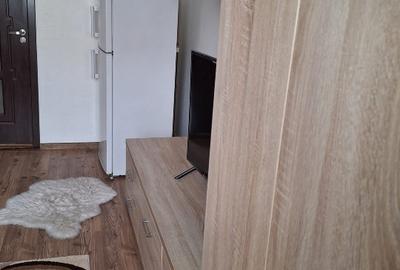 Garsonieră în Micro 40