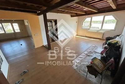 Casa spatioasa pe 3 nivele - Sigmir - 17