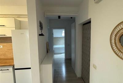 Apartament cu 2 camere decomandat în Rediu