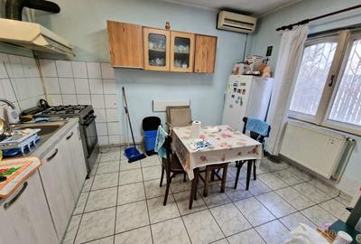 Tătărași, str. Eternitate 77, casa cu 3 camere 110mp, teren 280mp - 8