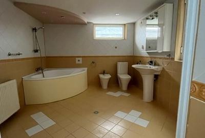 Casa de vanzare in Mangalia - 3