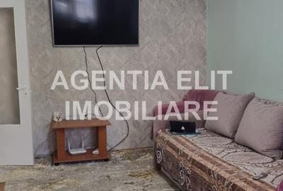 Apartament 2 camere, zona Scolii nr 8 - 1
