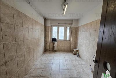 Apartament 3 camere renovabil Valea Ialomitei - 7