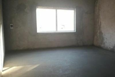 Vinga [Arad] - Casa 3 Apartamente [E] - Spatiu Magazin [P]= Teren Generos - 2