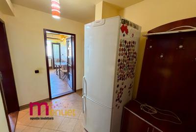 Apartament 2 camere,str.Mircea Voda,etaj 2 - 13