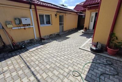 Vânzare casă, zona centrala -imobiliare MAXICONFORT - 2