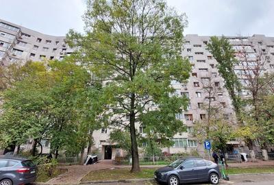 METROU 1 Decembrie la 800m, bloc stradal, reabilitat. - 1