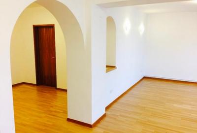 Spatiu birou | Metrou Aviatorilor | Vedere panoramica | Parcare subsol - 1