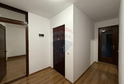 Casa / Vila cu 7 camere de vanzare in Ovidiu Sud Constanta - 16