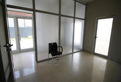 Spatiu comercial / birouri - calea Romanului - 5
