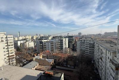 Ap. 3 camere renovat, Grivița colț cu Titulescu, fix la metrou, Top View - 1