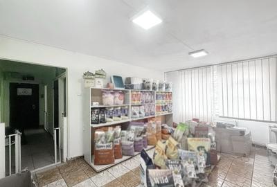 Apartament cu 3 camere semidecomandat în Județean
