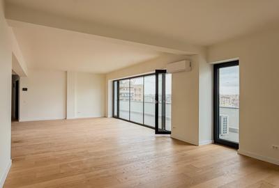 Apartament cu 3 camere decomandat în Dacia