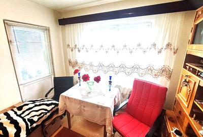 3 Camere, Central, Ideal pentru Familie, An '81 - 17