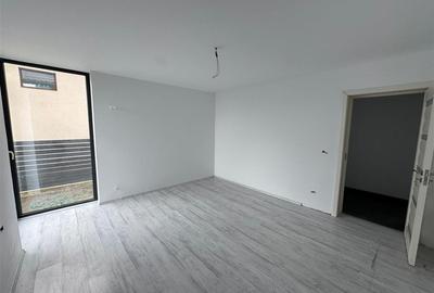 Casa P+M de vanzare in Campineanca (strada asfalata) - 10