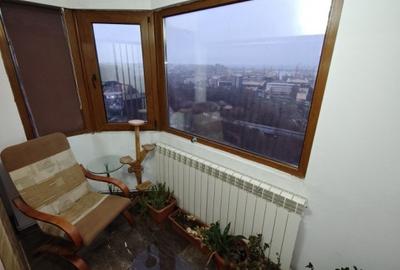 Apartament cu 2 camere de vânzare – zona Gara | Vedere superbă spre mare - 3