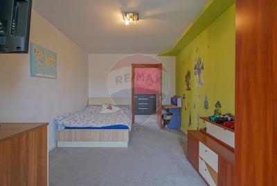 Casă cu garaj și panouri fotovoltaice – Codlea! - 26