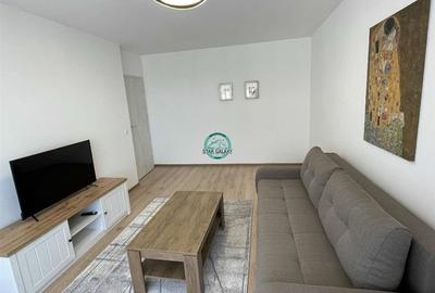 Apartament cu 2 camere de vanzare, decomandat, cu parcare, complex Maurer - 1