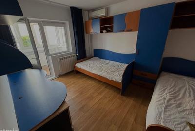 Eroii Revolutiei-Cornetului-Apartament de 3 camere cu centrala termica proprie - 8