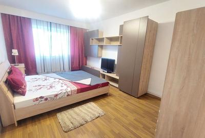 Apartament cu 2 camere decomandat, mobilat în Mărăști