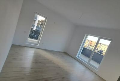 Apartament 3 Camere Decomandat spatios cu loc de parcare inclus