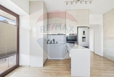 Apartament cu 3 camere de vanzare, centrala proprie - Mihai Bravu - 16