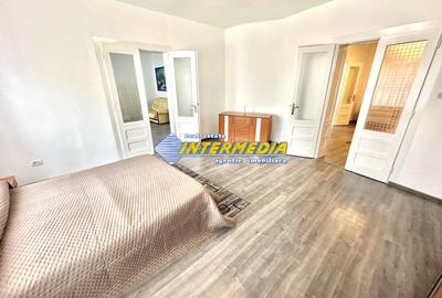 Casa 3 camere in Alba Iulia Zona CENTRU cu 900 mp teren utilitati si la asfalt - 11