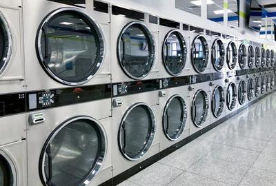 Spații comerciale de închiriat  în Nufărul - Piata Nucetului  - de la 50mp2 - 5