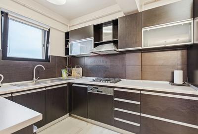 PENTHOUSE ULTRACENTRAL CU PRIVELISTE PANORAMICĂ | 3 CAMERE - 11