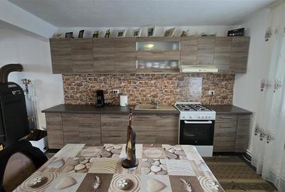 Casa si Spatiu Comercial Luncusoara Suceava De Vanzare - 9