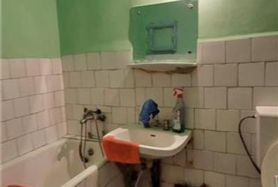 BAZA 3 APARTAMENT 4 CAMERE ETAJ INTERMEDIAR - 5