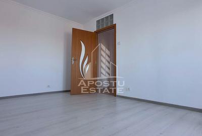 Apartament 3 camere,decomandat, nemobilat, Confectii - 4